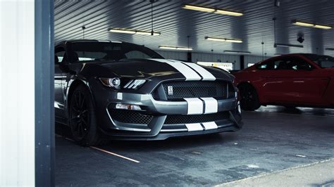 Track Test 2016 Ford Shelby Gt350r Canadian Auto Review