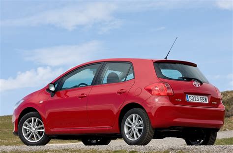 Look for latest offers, find a dealer, calculate payments & much more. Fotos del Toyota Auris 1.4 D-4D de 90 CV - Sobrecoches.com