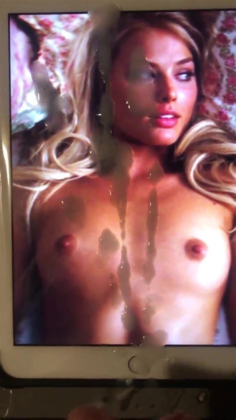 Margot Robbie Gets Huge Load Of Cum On Her Tits Gay