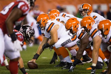 Cleveland browns standings, conference rankings, updated cleveland browns records and playoff standings. Cleveland Browns: Team Confident in Offensive Line