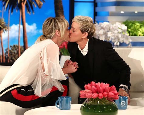 Ellen Degeneres And Portia De Rossi Kissing Ellen Degeneres And