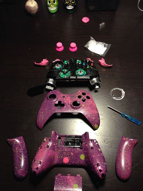 Decided To Disassemble My Xbox One Controller And Paintmod It