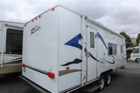 Perfectly executed, hand crafted, meticulously designed. 2007 Used Thor RAINIER Travel Trailer in Washington WA