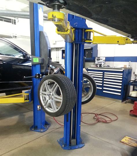 The world leader for stability. Tire Tree - Wheel Hanger Hoist Accessory