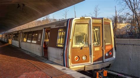 Wmata Metrorail Breda 2000 Series Railcars Mw Transit Photos Flickr