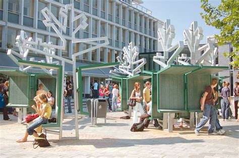 Arty farty sunflowers online class $ 35.00. Willem II College - Work | Ineke Hans Studio