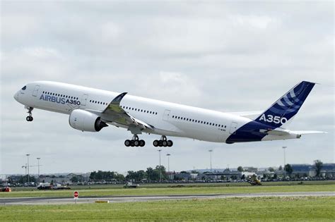 Velká Premiéra Nový Airbus A350 Byl Poprvé Ve Vzduchu Aktuálněcz