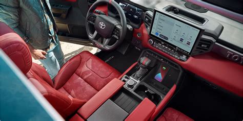 Check Out The 2022 Toyota Tundra Interior I Beechmont Toyota