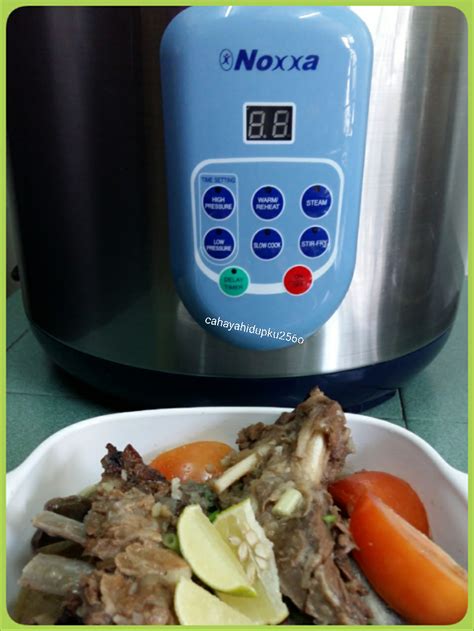 Hellooo sup kambing anti bau mutton soup tonton videonya sampai selesai ya teman2 dan silahkan dicobain resepnya. CAHAYA HIDUPKU: RESEPI SUP KAMBING POWER 😆😉