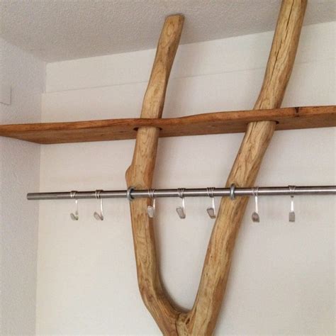 In der regel ist sie im eingangsbereich unserer wohnung. Garderobe Bauen Ideen / Fabelhafte Garderobe Baum Selber ...