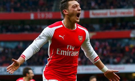 İşte almanya, i̇spanya ve i̇ngiltere'deki hayatını anlatan, fenerbahçe iddialarını değerlendiren mesut özil'in açıklamaları. Mesut Özil Fenerbahçe