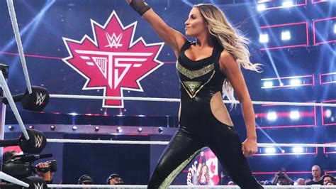 Trish Stratus Returning To Wwe Live Event In December Itn Wwe