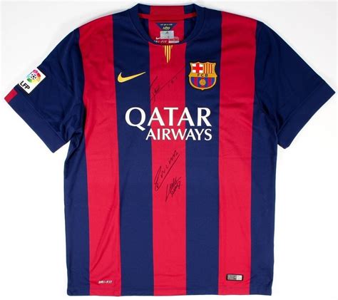 √ Lionel Messi Signed Jersey