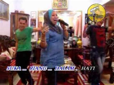 Nak dara rindu p ramlee. MALAM PESTA MUDA MUDI - by Maria Pesona - YouTube