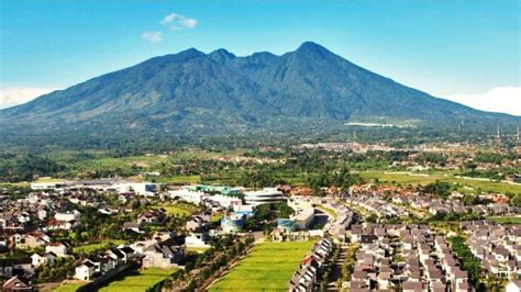 7 Fakta Gunung Salak Dilabeli Paling Angker Di Jawa Barat