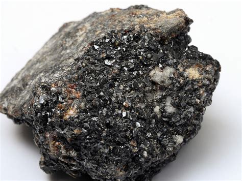 Galena Ciri Ciri Asal Usul Kegunaan Dan Kegunaan Mineral Ini