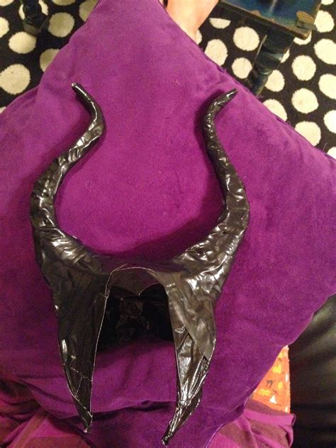 Diy horns, dress & makeup for cheap. brandy-son Zen master flash: Easy DIY Maleficent Horns | Diy maleficent horns, Maleficent horns ...