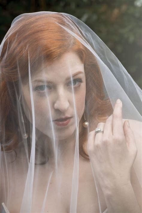 Red Head Bride With Veil Over Face Blusher Photo By Nieto Photography Veil Over Face Styled