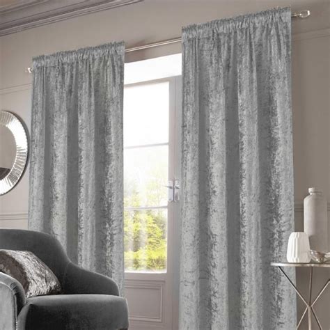 Take your room to the next level of luxury with onlinehomeshop. Sienna Crushed Velvet Pencil Pleat Curtains - Blush Pink