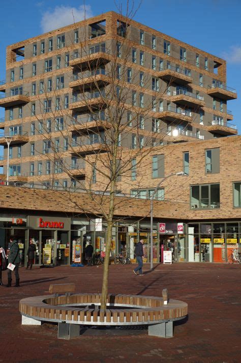 Die liste enthält die banken in stade mit der jeweils zugehörigen bankleitzahl (blz) und bic (business / bank identifier code). Bank hogendorplaan Vlaardingen | Stad, Foto's