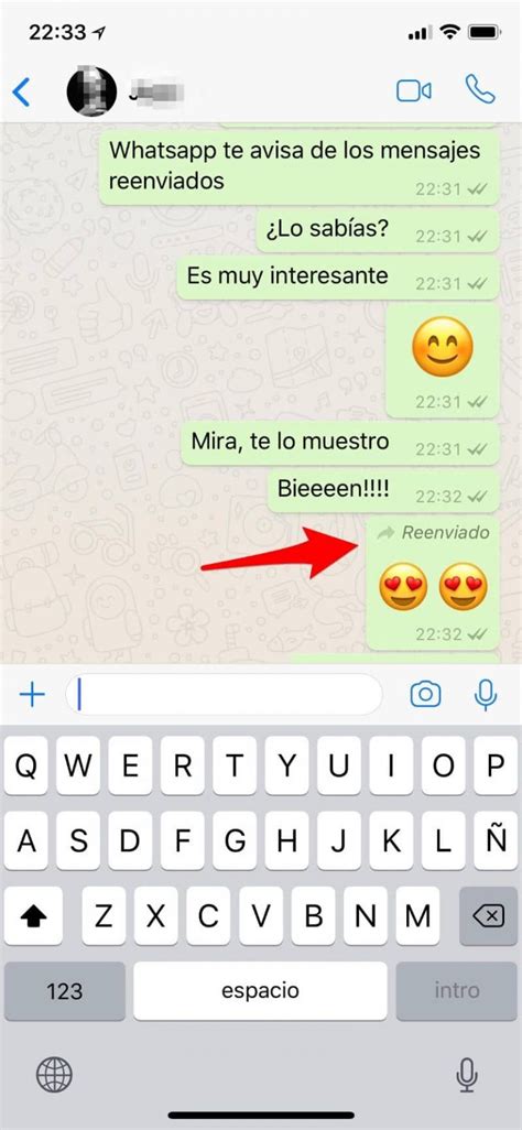 Cómo Reenviar Mensajes o Conversaciones de WhatsApp en iPhone iOS