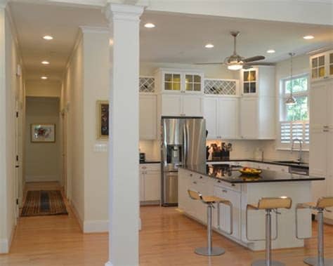 The kitchen is the nucleus of the home, regardless of whether you live in the city, suburbs, or country. Kitchen Exhaust Fan Home Design Ideas, Pictures, Remodel ...