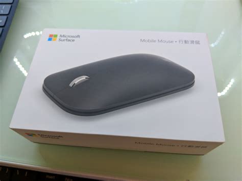 Microsoft surface bluetooth mouse 電腦科技 電腦周邊及配件 電腦滑鼠及相關產品 Carousell