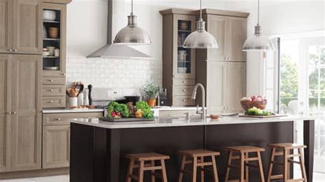 Here, the designer has used a monochromatic palette to tie the kitchen to the rest of the house effortlessly. Video: Martha Stewart Shares Her Kitchen Design ...