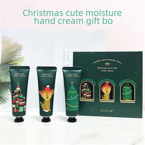 3pcs Christmas Hand Cream Set Moisturizing Nourishing Skin Lighten Fine