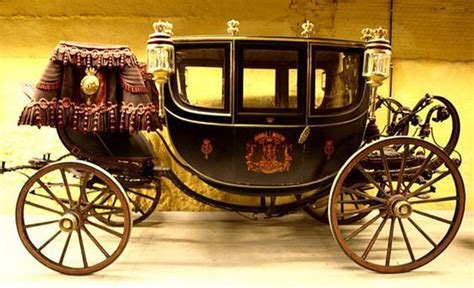 Pin By Sion Pascal On 19th Century Carriages Antique Cars Sedan
