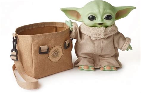 Holy Space Aliens This Baby Yoda Toy Might Be The Cutest One Yet