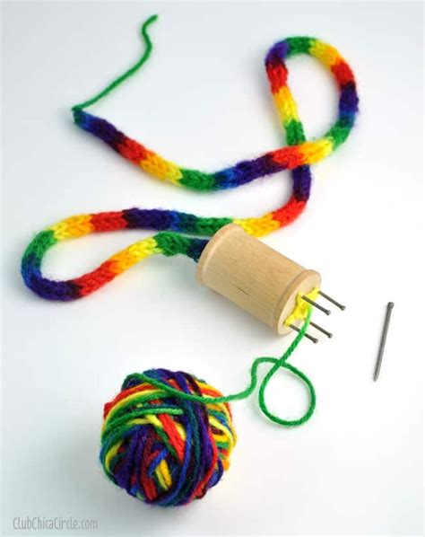 Make An Easy Spool Knitter Spool Knitting Spool Crafts Finger Knitting