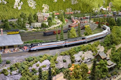 Model Trains Train Models In Action — Amtrak History Of