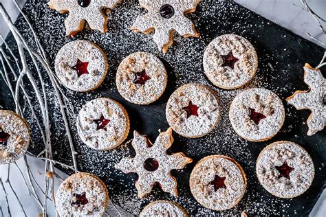 Mix the raspberry jam and lemon juice. Austrian Jam Cookies - Top View Of Traditional Christmas Linzer Cookies Filled With Strawberry ...