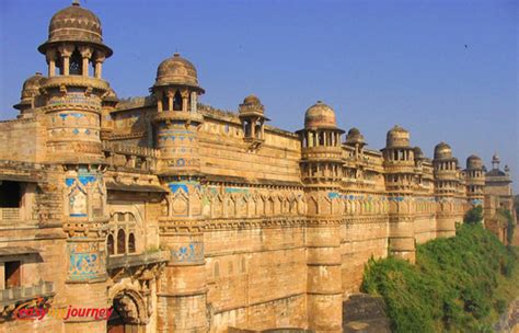 Gwalior Travel Guide Gwalior Tourism Places To Visit In Gwalior