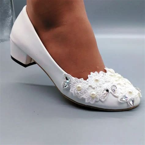 Woman Block Low Heel Wedding Shoes Bride Handmade Flower Lace Crystal Rhinestone Pearls Brides
