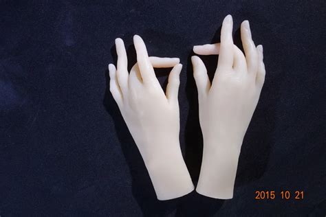 Solid Silicone Female Handssex Doll Real Skinrealistic Mannequin Hands Ring Display Sexy