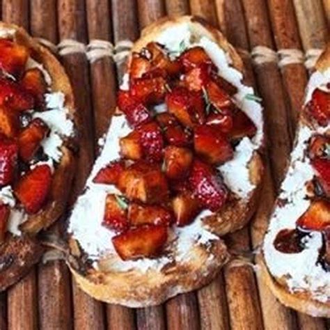 Just add cream cheese, no cooking skills needed here! Strawberry Goat Cheese Bruschetta | Recipe | Goat cheese ...