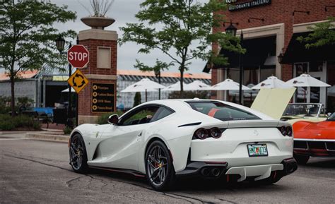 Ferrari 812 Superfast Rautos