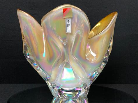 Vintage Hineri Iwatsu Japanese Art Glass Centerpiece Vase Made In Japan