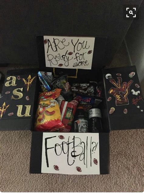 10 Collection T Basket Ideas For Football Player Boyfriend