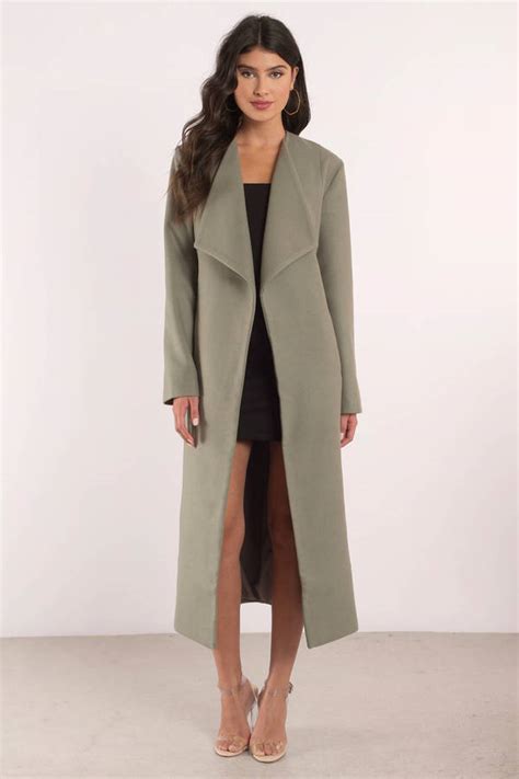 Ankle Length Coats Are The Most Sleek Winter Trend Stylecaster