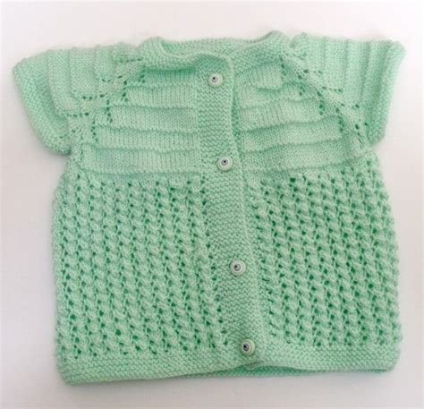 Yakadan Başlamalı Bebek Yelek Örülüşü Baby vest Green baby Knitting