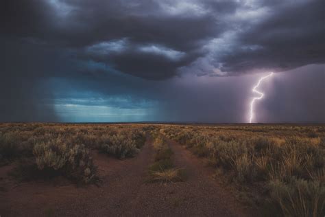Click to play the pronunciation audio monsoon 's definition：a seasonal wind in southern asia; A Guide to Southwest Monsoon Safety | Outdoor Project