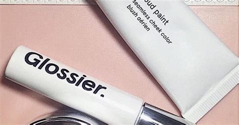 Glossier Is Launching In The Uk On 9 October Metro News