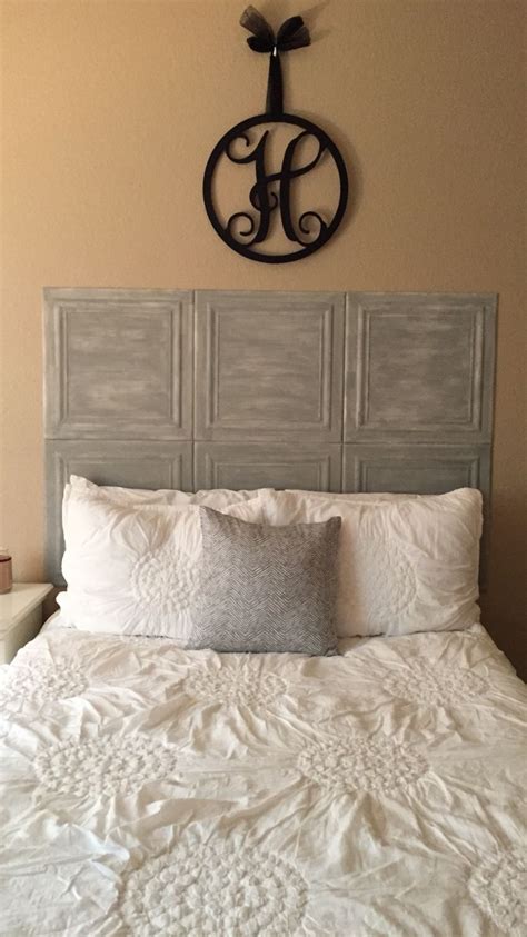 Painting styrofoam ceiling tiles can be a challenging process, and there are many potential pitfalls that can lead to disaster. DIY Headboard made from styrofoam ceiling tiles - hand ...