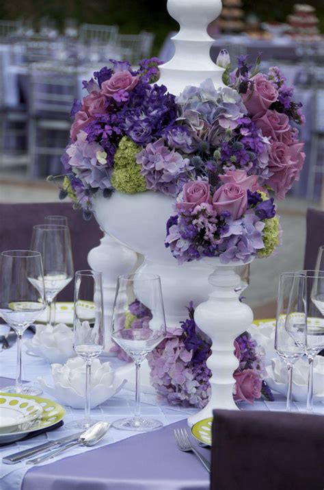 37 Beautiful Purple Party Decorations Table Decorating Ideas