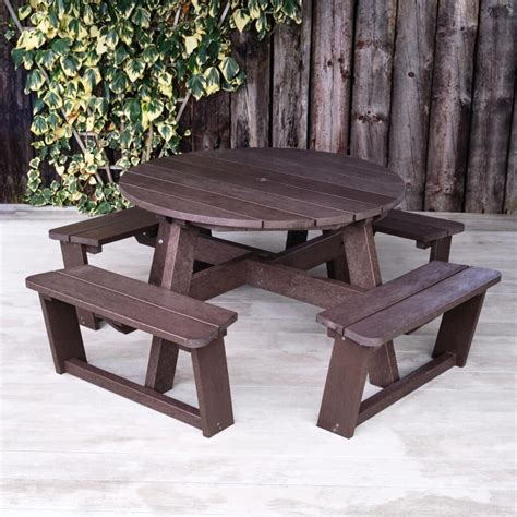 Recycled Plastic Picnic Table 8 Seater Round Woodberry