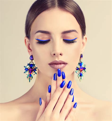 Pictures Brown Haired Manicure Makeup Face Blue Girls Fingers