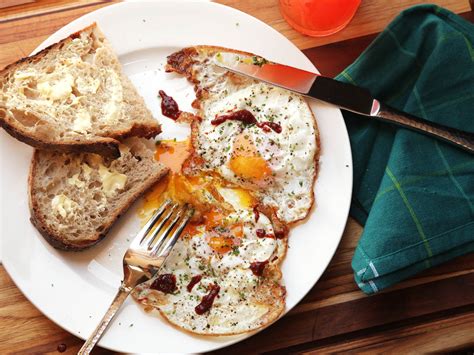 10 Delicious Egg Breakfast Recipes To Start Your Day